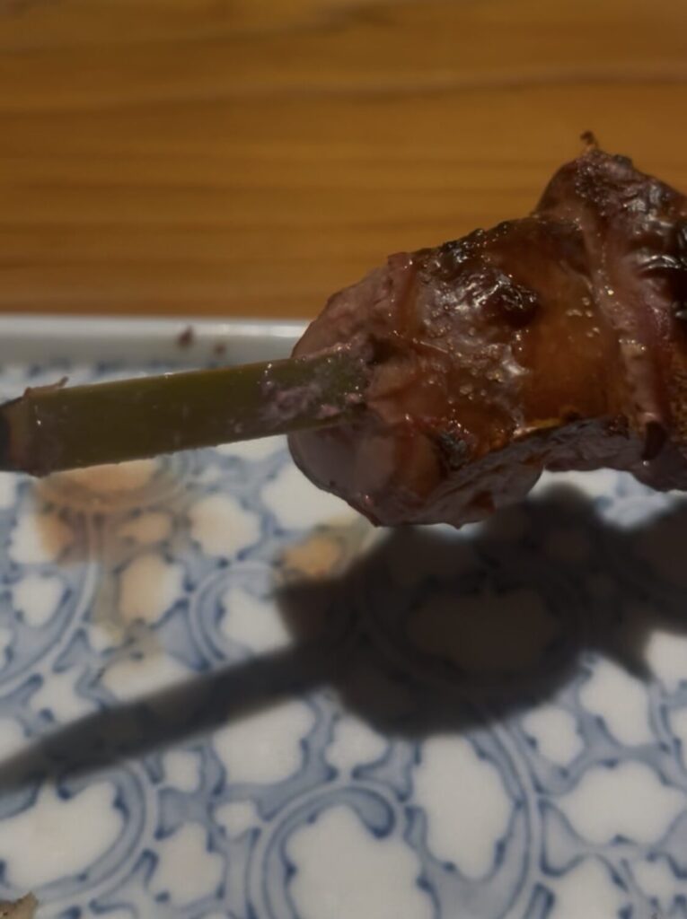 高円寺「寿司と焼き鳥 大地」の焼き鳥レバー串