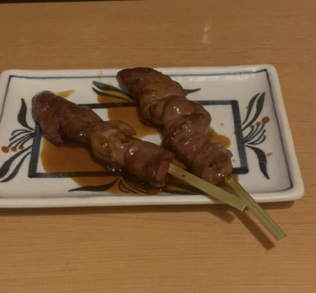中野「赤ひょうたん」串焼きレバー