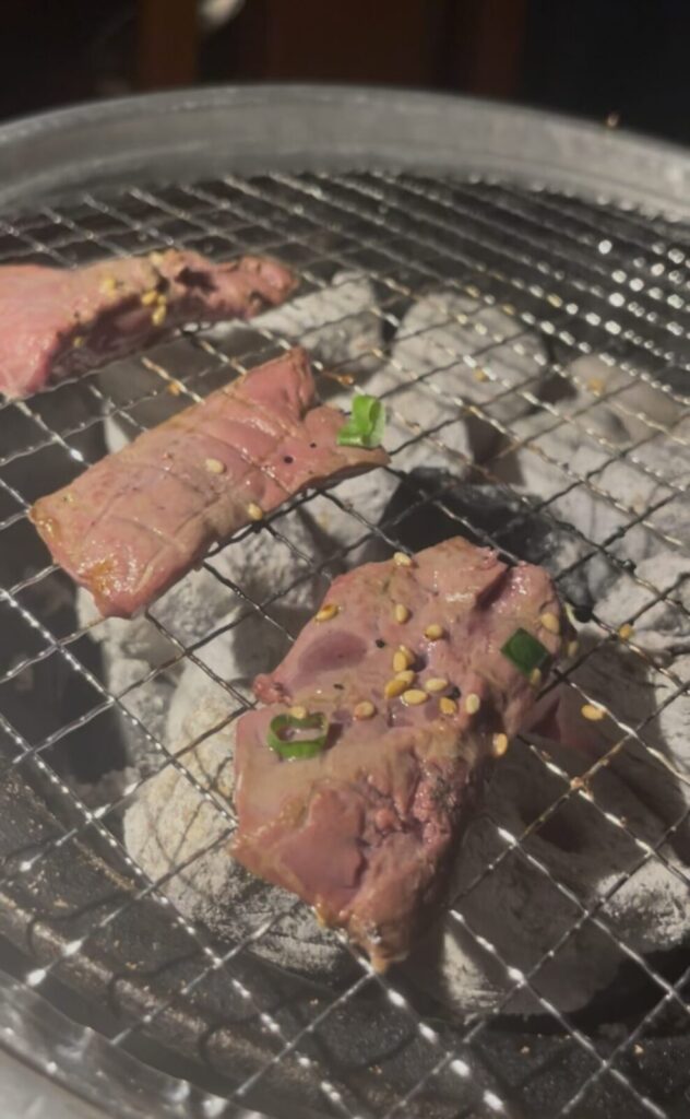 池袋「まうみ」レバー