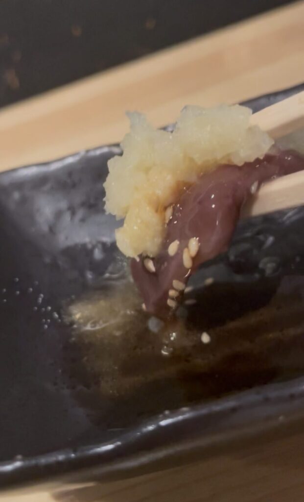 神田「◯鳥 別邸」馬肉レバ刺