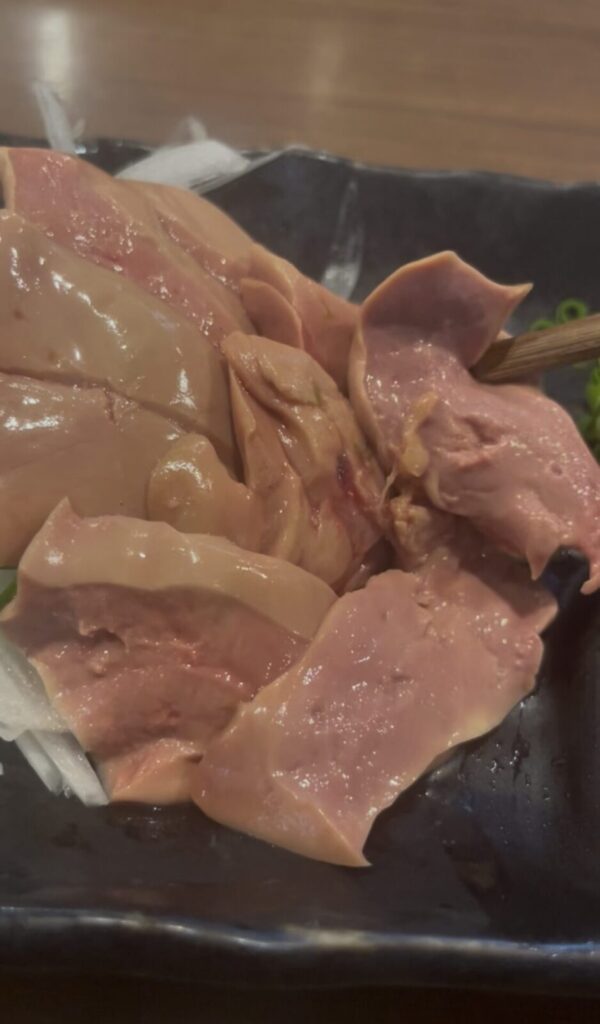 大井町「俺のやきとり」国産鶏のレバ刺し