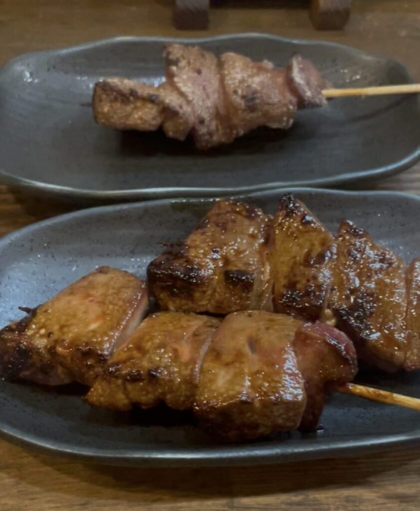 新宿「まるぴん」のぶたレバー