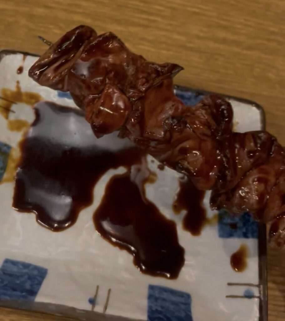 中野「鎌倉酒店」の串焼 鶏れば