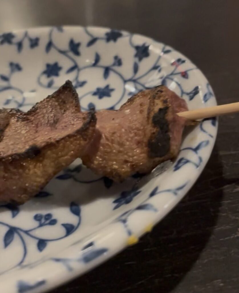 池袋「鳥定」やきとんレバー串