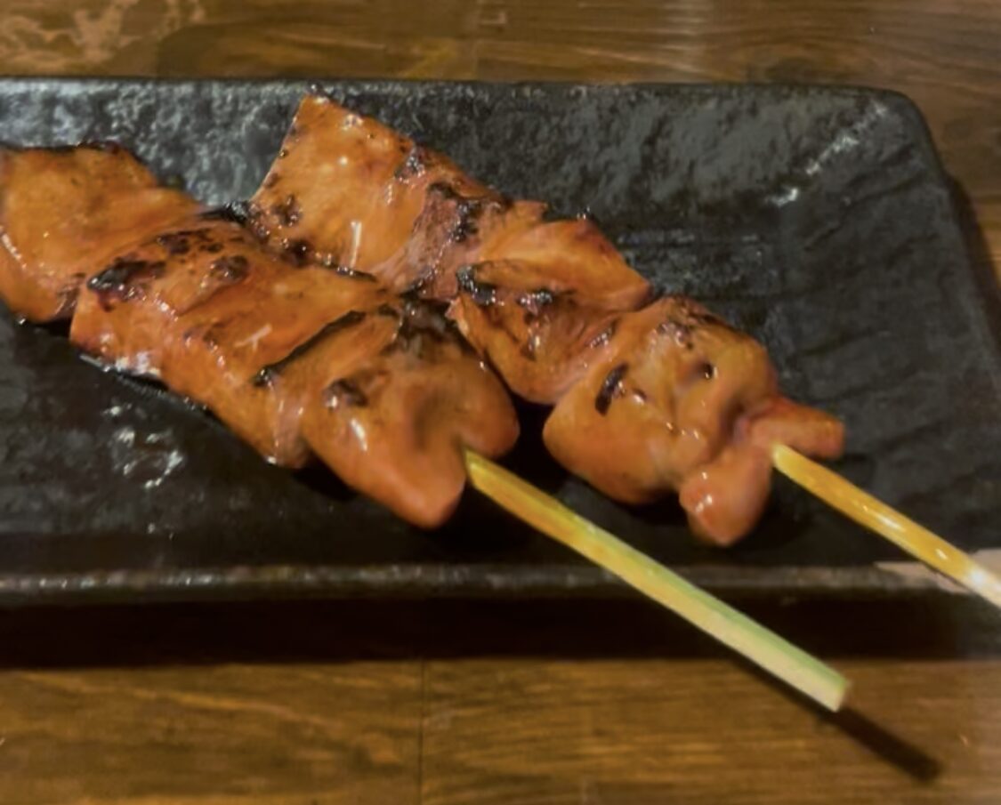 中野「極楽屋」串焼きレバー