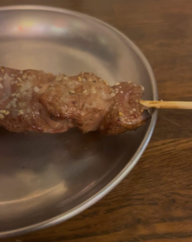 上野「ヤリキ」やきとん れば 豚レバー