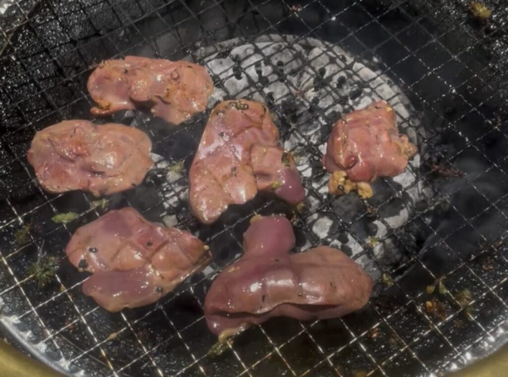 富士見台「焼肉問屋 牛蔵」特選鶏レバー