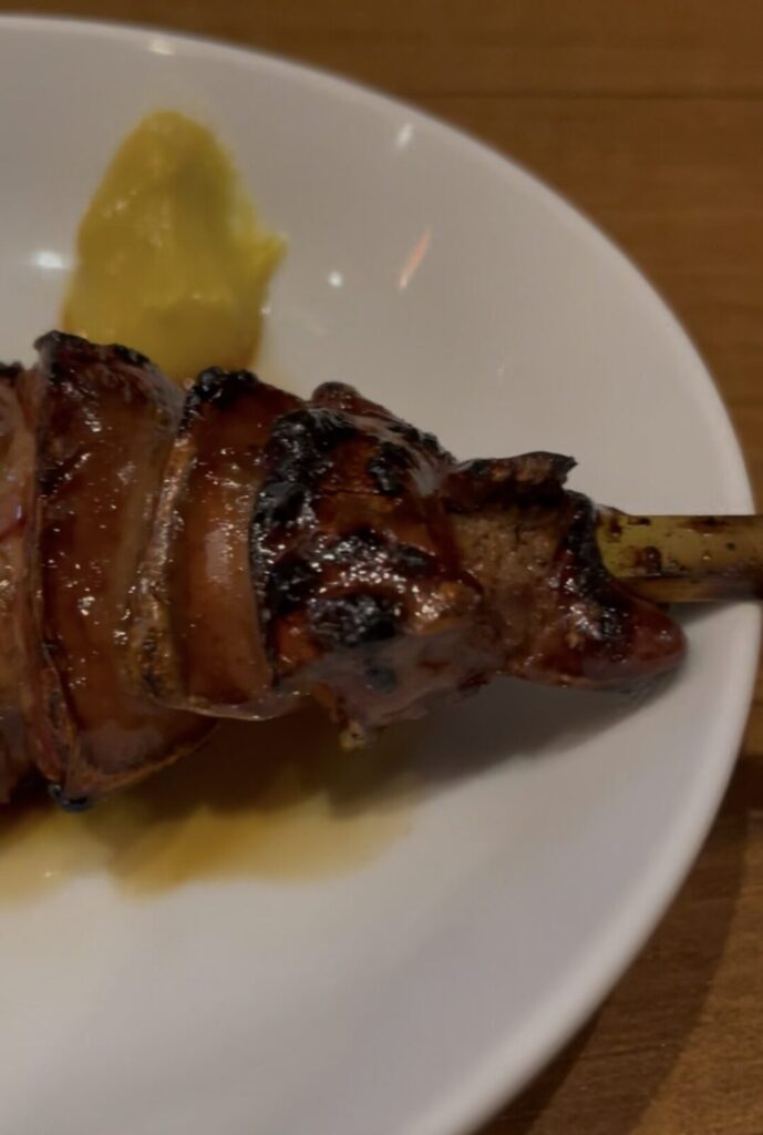 中板橋「焼鳥 やっちゃん」の串 鳥レバー