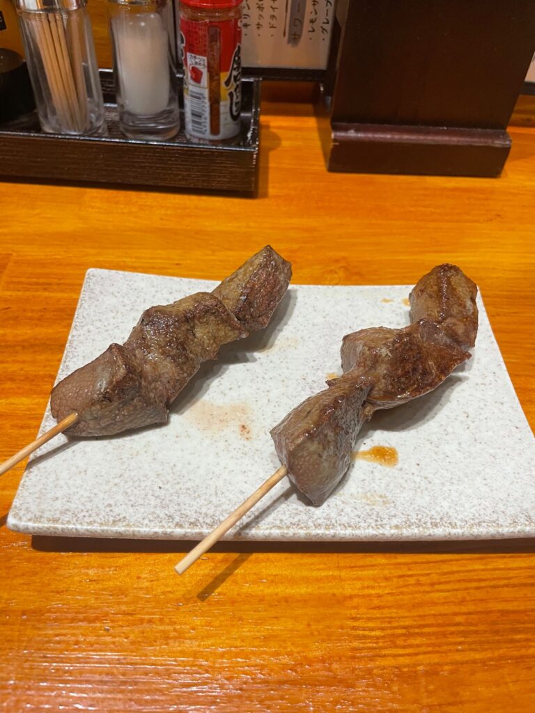 大宮「あ やきとり・串もの」の豚レバー