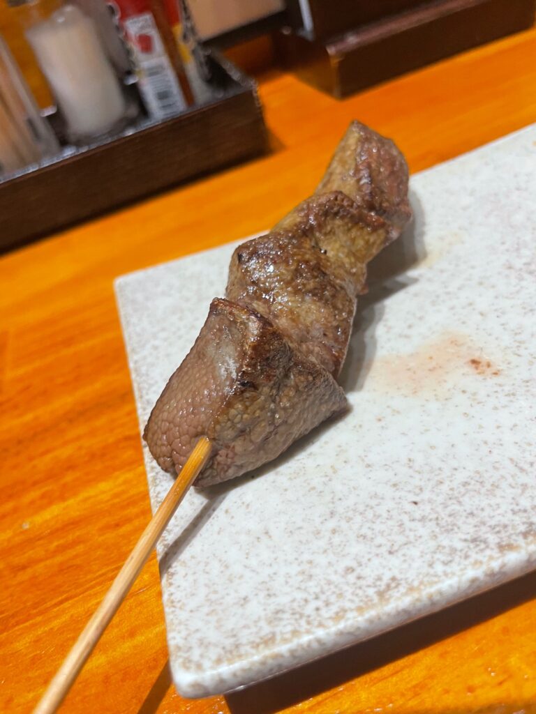 大宮「あ やきとり・串もの」の豚レバー