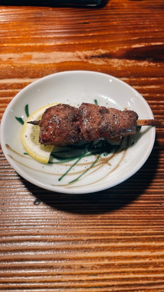 中野「けむり」の白レバー焼き