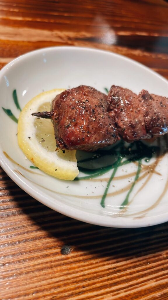 中野「けむり」の白レバー焼き