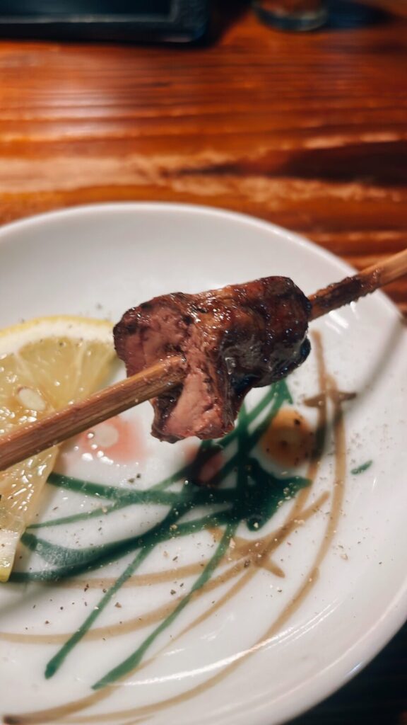 中野「けむり」の白レバー焼き