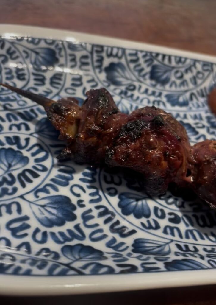 秋葉原「鍛冶屋文蔵」国産鶏串 鶏レバー串