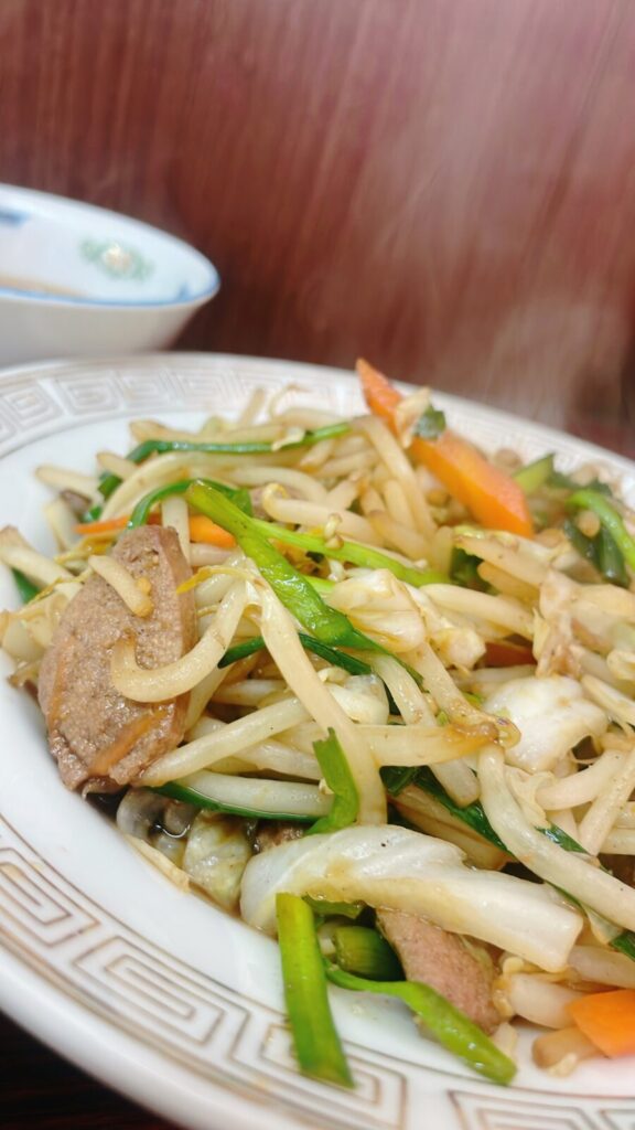 千川「中華ふじ」のレバニライタメ