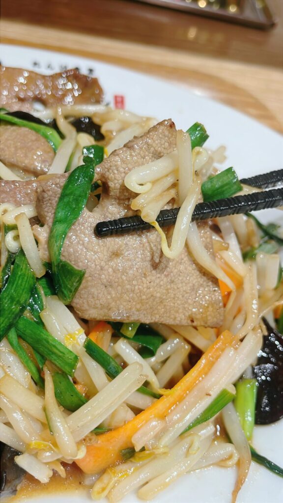 「れんげ食堂Toshu」のレバニラ炒め定食
