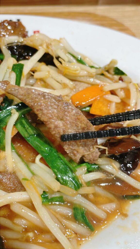 「れんげ食堂Toshu」のレバニラ炒め定食