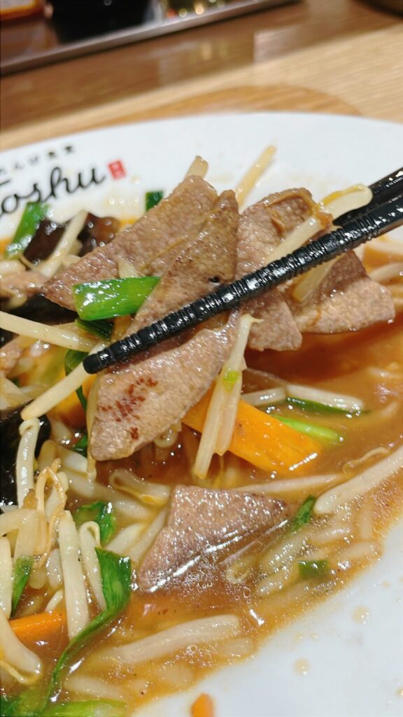 「れんげ食堂Toshu」のレバニラ炒め定食